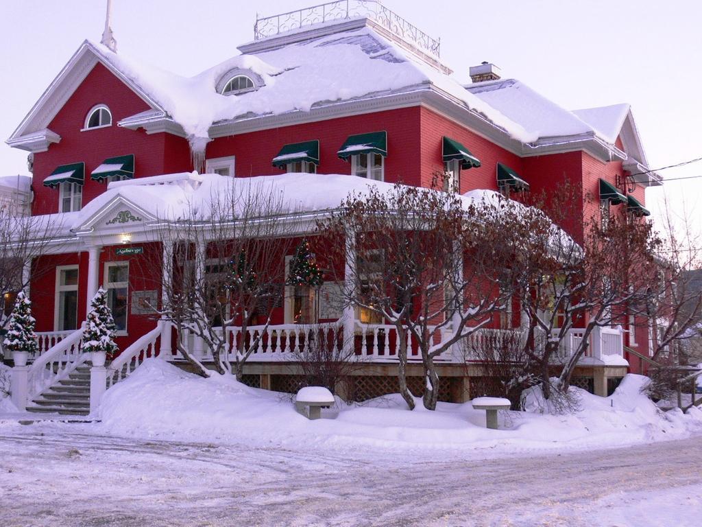 Hotel-Auberge La Grande Maison Et Spa 베생폴 외부 사진